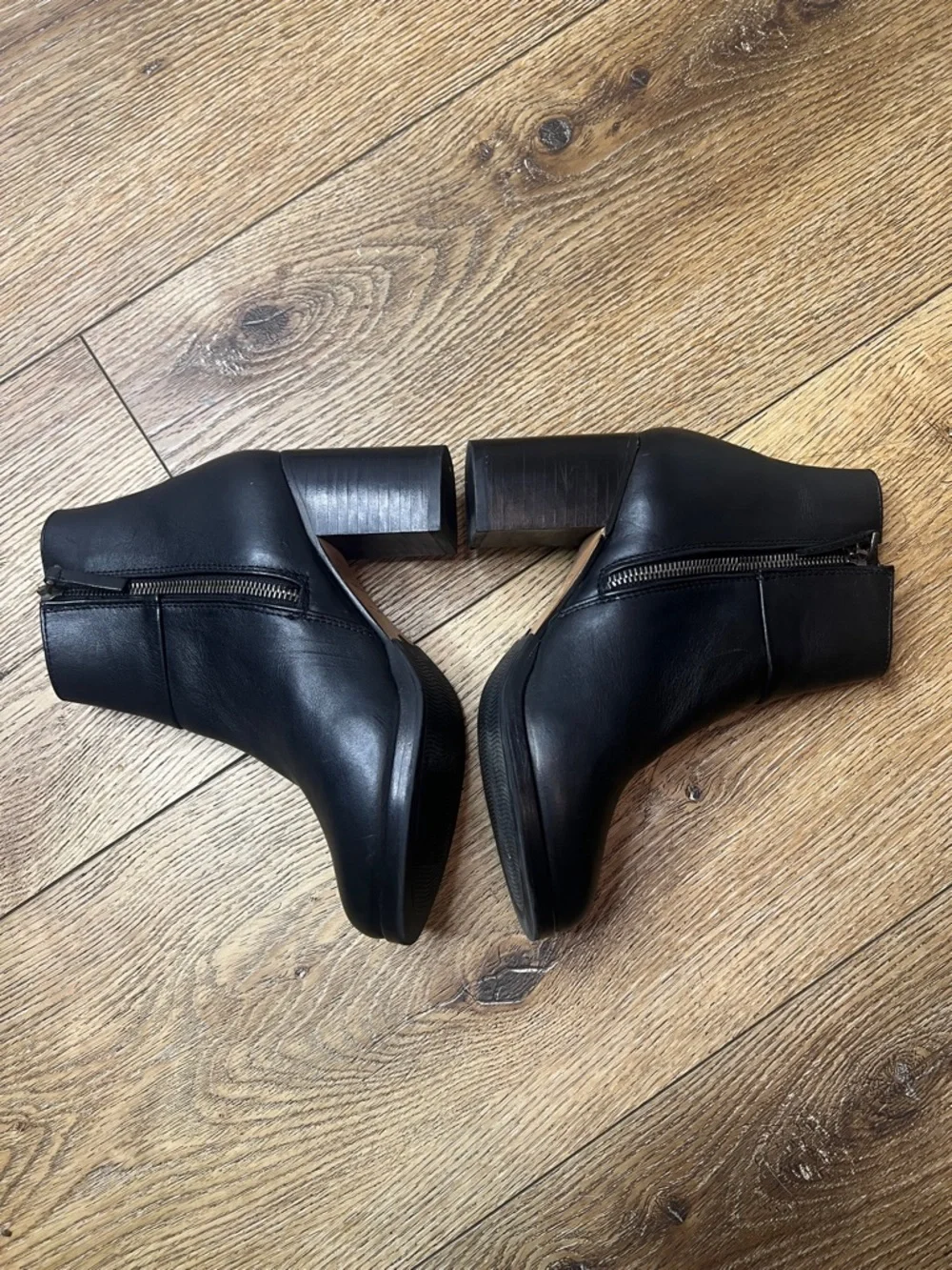 Thursday Boot Co. Modern Black Leather Ankle Boot Size 5.5